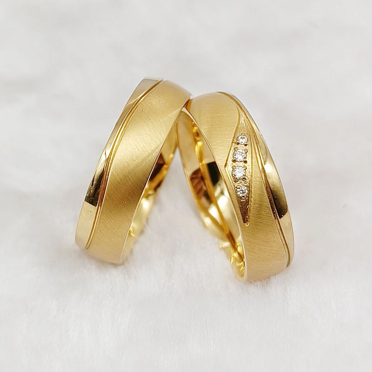 Titanium Steel Ring - Thời Trang Tây Mạ Vàng 24K