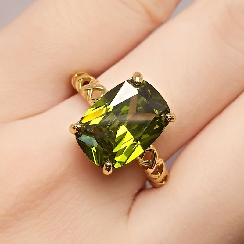 Olive Green Crystal Square Sto - đánh giá và giá Birthstone Ring Set