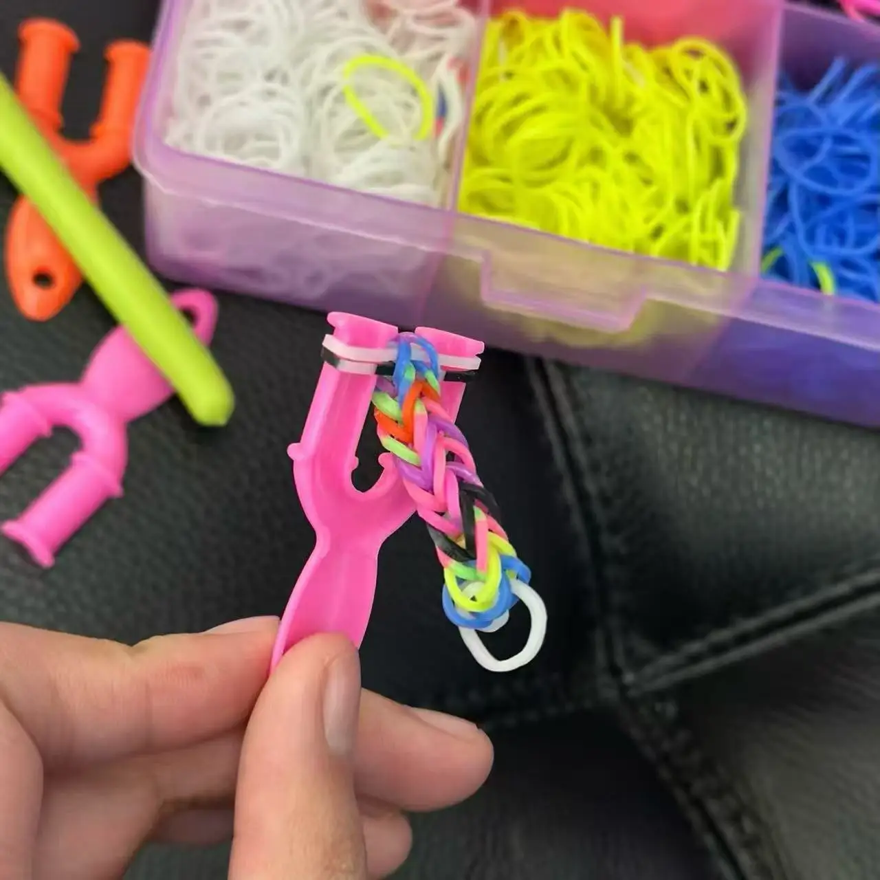 4800 Loom Bands Kit, Rubber Ba - đánh giá và giá Charm Bracelet Beads